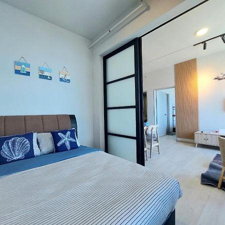J'Stay Seaview Suite Jesselton Quay Кота-Кинабалу Экстерьер фото